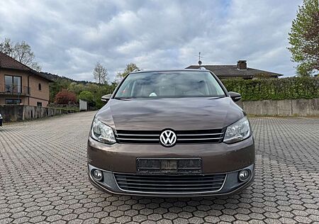 VW Touran Volkswagen Highline