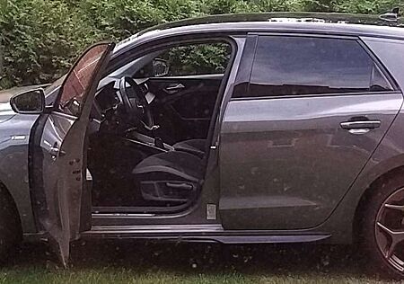 Audi A1 Sportback / Citycarver 30 TFSI Sportback S line