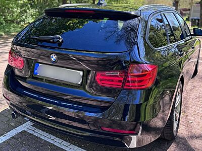 BMW 320 320d Touring Automatik, Xenon, Navi, PDC