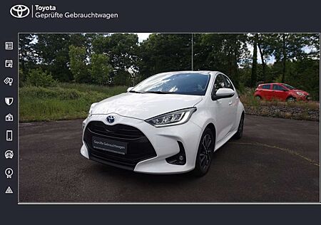 Toyota Yaris Hybrid 1.5 VVT-i Team Deutschland