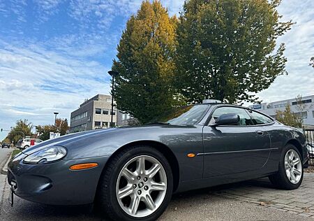 Jaguar XK8 XK8Deutsche Ausführung!