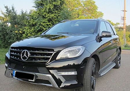 Mercedes-Benz ML 350 BlueTEC 4MATIC 7G-TRONIC