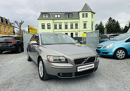 Volvo S40 2.4 Kinetic 2.HAND 114000 KM KLIMA ALU EPH