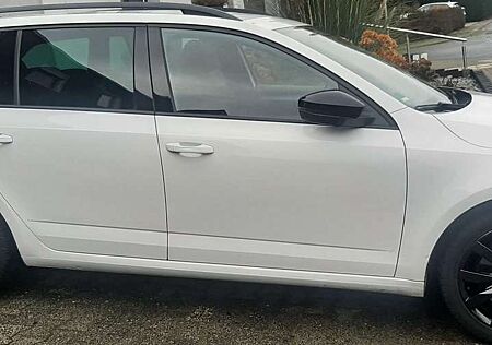 Skoda Octavia Combi 1.5 TSI ACT DSG Sport Edition