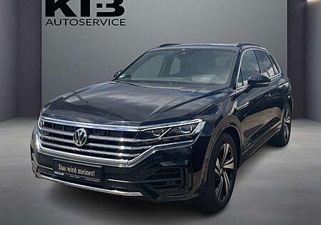 VW Touareg Volkswagen R-Line 4Motion AHK+LED+PANO+HUD+S-DACH