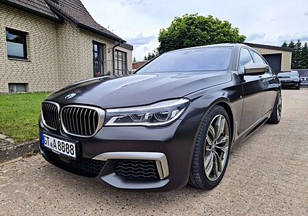 BMW Others M760 Li xDrive 4Sitzer TV Matt Voll