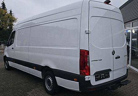 Mercedes-Benz Sprinter III 317CDI RWD L3 MBUX+KLIMA+AHK+DAB-Tuner