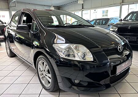 Toyota Auris Life 1.6 PDC KLIMA 53.000KM