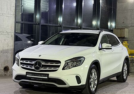 Mercedes-Benz GLA 200 d Navi Standheizung Keyless-Go Leder AHK