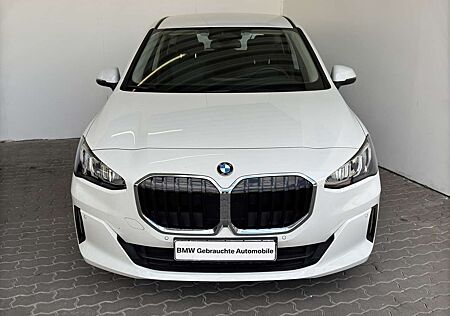 BMW 218 i Active Tourer Navi.LED.RüKam.AHK.DAB.AppleC