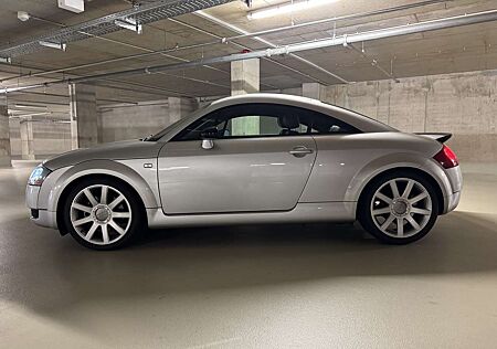 Audi TT Coupe Coupe 1.8 T quattro