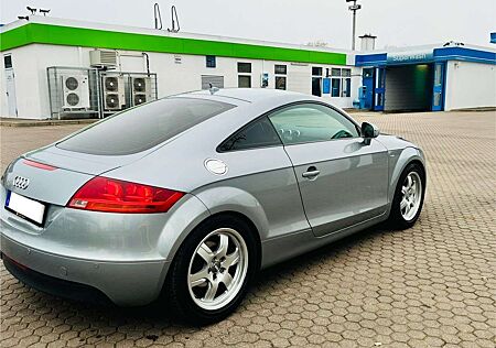 Audi TTS Coupe S-Line