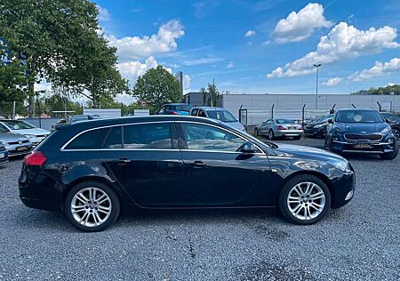 Opel Insignia A Sports Tourer Sport/TÜV NEU