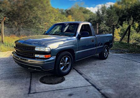 Chevrolet Silverado 4.8 V8