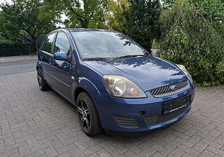 Ford Fiesta 5-Türer 1.4 Connection
