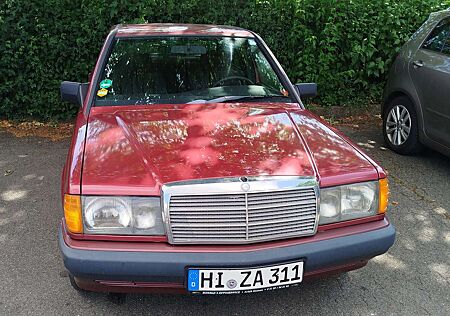 Mercedes-Benz 190 E 1.8