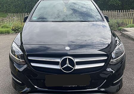 Mercedes-Benz B 200 Sport Serviceheftgepflegt Garantie Panoramadach