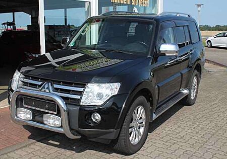 Mitsubishi Pajero DI-D Edition 25
