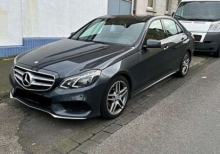 Mercedes-Benz E 250 AMG Paket