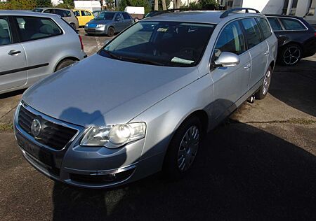 VW Passat Variant Volkswagen Comfortline/Klimaauto/Lichtsensor/Tempomat