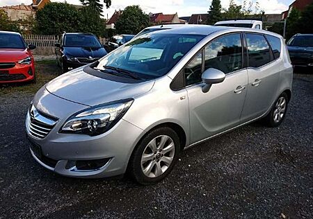 Opel Meriva B 1.4 Turbo Innovation wenig KM