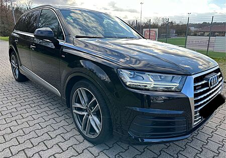 Audi Q7 3.0 TDI quattro 3xS-Line Luftfederung Ponorama