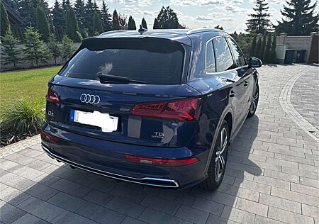 Audi Q5 3.0 TDI quattro tiptronic sport
