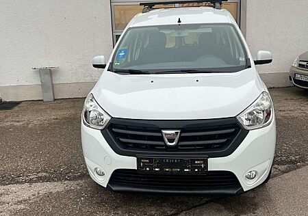 Dacia Dokker Laureate