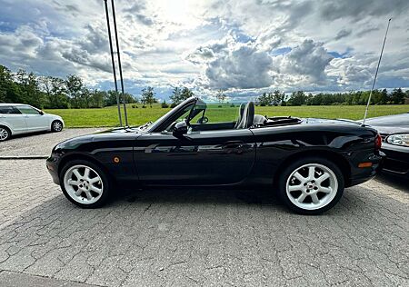 Mazda MX-5 1.6i 16V