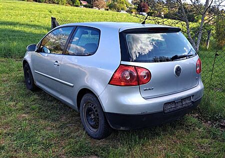 VW Golf Volkswagen 1.6 Tour Edition