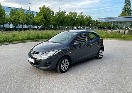Mazda 2 1.3 TÜV NEU Batterie NEU