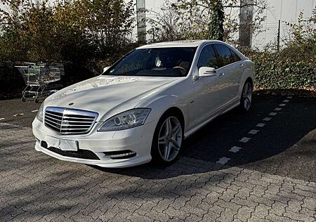 Mercedes-Benz S 350 BlueTEC DPF 7G-TRONIC