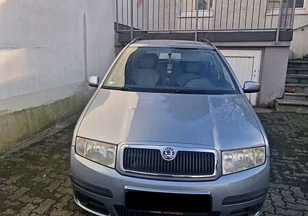 Skoda Fabia Ambiente