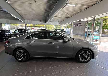 Mercedes-Benz CLA 180 d Coupé PARK+LED HIGH+Navi