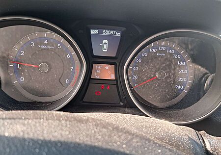 Hyundai i30 i30cw 1.4 Trend