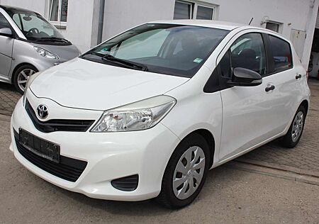 Toyota Yaris Cool 1.4 Diesel Klima