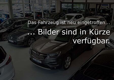 VW Touran Volkswagen Comfortline BMT/Start-Stopp Autom., *Navi *7-Sitze