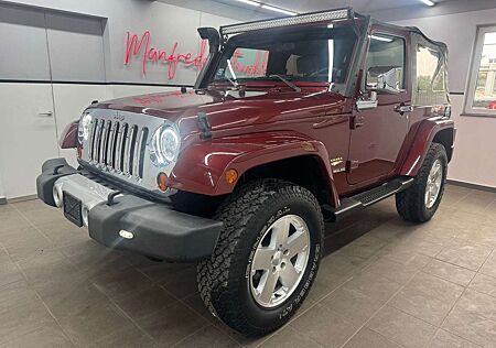 Jeep Wrangler Unlimited Sahara 4x4 3.8 /3-Trg/Softtop