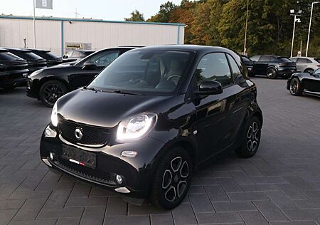 Smart ForTwo coupe Automatik*Leder*Pano*SHZ*Tempomat