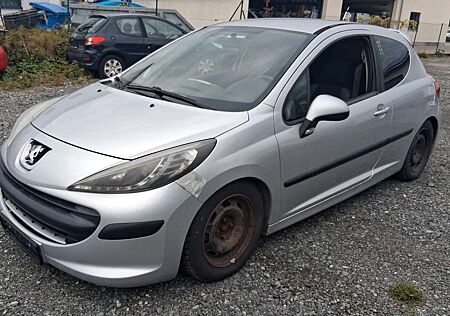 Peugeot 207 Tendance 1.6HDI *2.HAND*KLIMA*ALU*