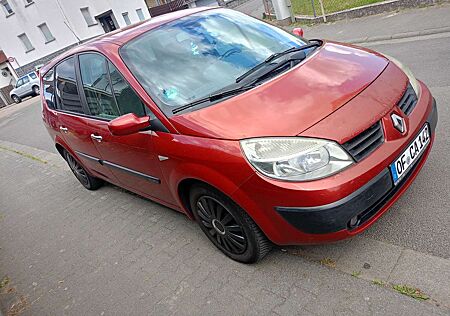 Renault Scenic 1.9 dCi FAP Avantage