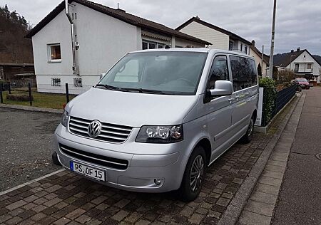 VW T5 Multivan Volkswagen (DPF-2 Schiebet.-Navi-AHK-Sitzh.-Winterräder)