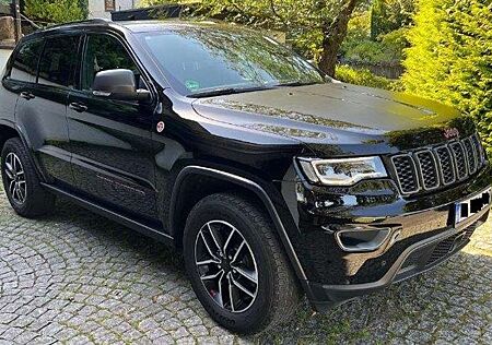 Jeep Grand Cherokee Grand+Cherokee+Trailhawk+3.6+V6+8HP