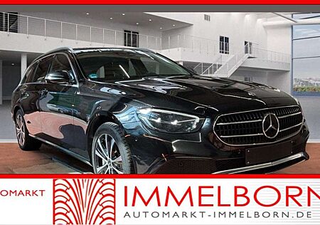 Mercedes-Benz E 300 de ALLRAD Pano*AHK*Memory*HUD*Distro*Massa