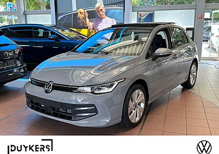 VW Golf Volkswagen VIII 1,5 TSI LIFE PANO