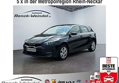 Kia Cee'd Ceed / Vision 1.5 T-GDI Navi Klima PDC Rückfahrkam . Appl