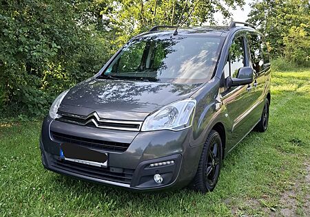 Citroën Berlingo Citroen BlueHDI 100, AHK, SHZ, Navi, Kamera