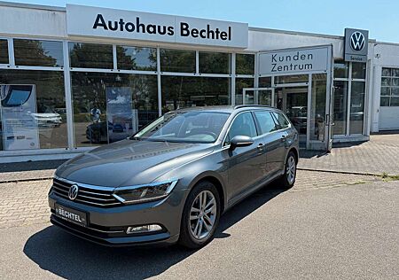 VW Passat Variant Volkswagen Comfortline, LED, ACC, AHK, uvm