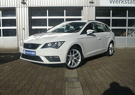 Seat Leon ST 1.5 TSI Style - PDC/ Sitzh./ Carplay