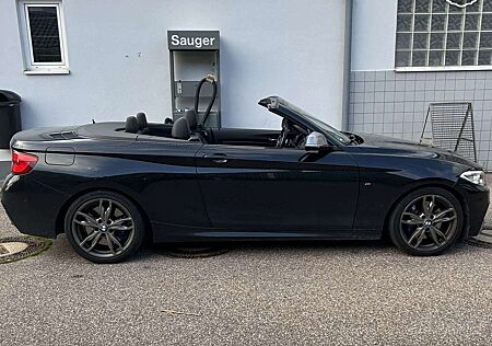 BMW 240 M240i xDrive Cabrio Sport-Aut.